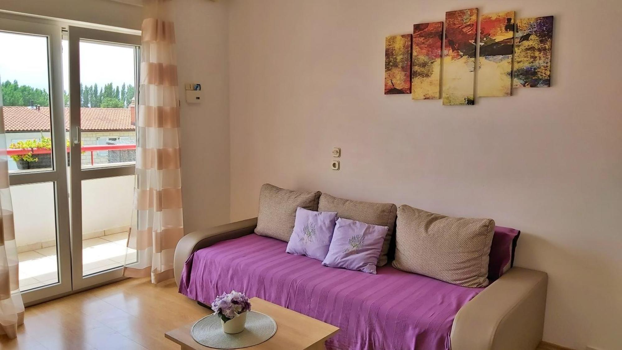 Apartments Zvone Omis Ruang foto