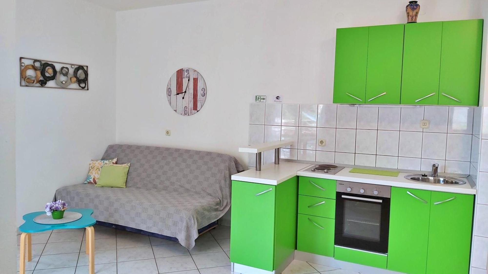 Apartments Zvone Omis Ruang foto