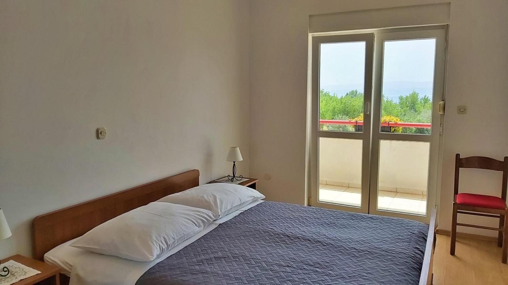 Apartments Zvone Omis Ruang foto
