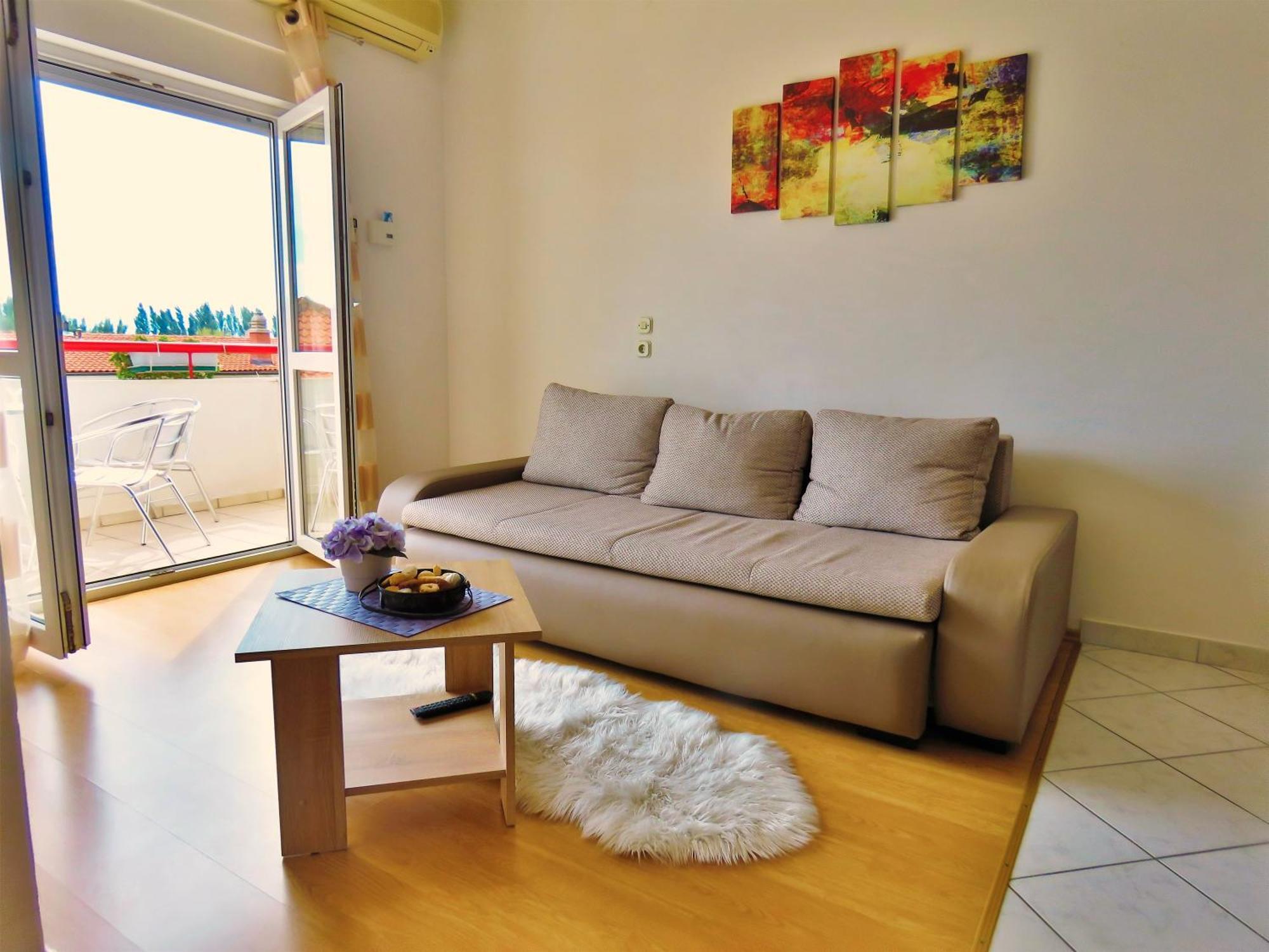 Apartments Zvone Omis Ruang foto